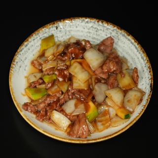 229. Ternera Salsa Ostra