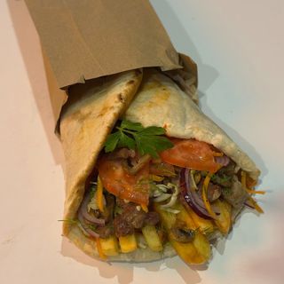 Гірос зі свининою гриль