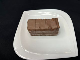 Пирожное "Сникерс" (1 шт.)