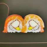 300. Uramaki Arcoíris (8 Uds.)