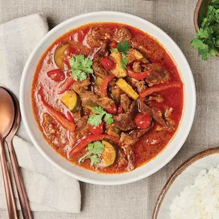 Thai Red Curry Carne Bovina