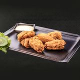Панирани пилешки крилца (300г)