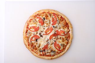 Піца курка з грибами   (440г)