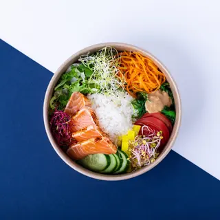 Poke Bowl z Łososiem i Ryżem