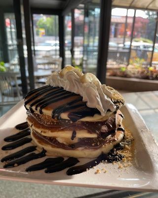 Američka palačinka sa eurokremom