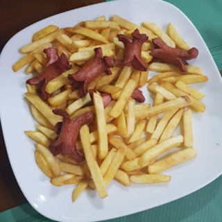 Salchipapas