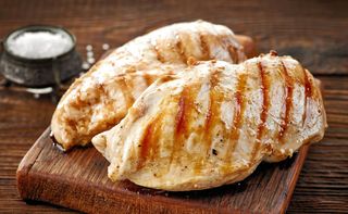 Bife de Frango Em Prato