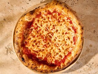 Pizza de Tomate D.O. San Marzano y Mozzarella Fior di Latte