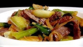 Ternera Con Ajo Y Puerro