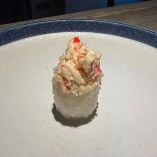 Shiro gunkan surimi