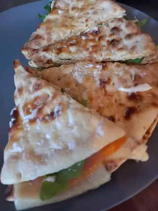 Tosta de Salmão em Pão Escandinavo
