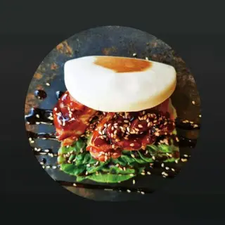 Bao de pollo teriyaki