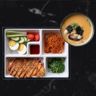 Бенто бокс #15 (400г)