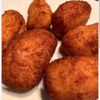 Croquetas Hechas En Casa (6 U.) /  6 Croquettes Made At Home