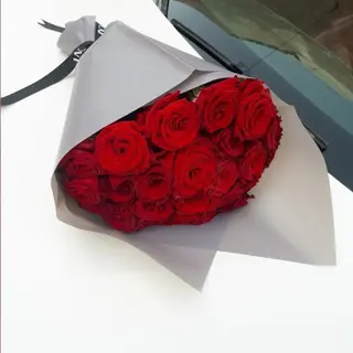 bouquet fleurs rouge 