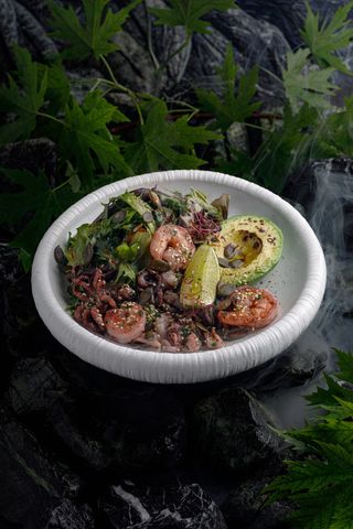 Salată Mojito cu fructe de mare