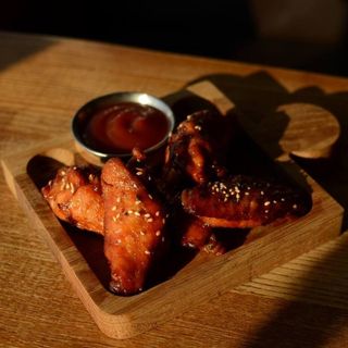 Курячі крильця (160/40г)