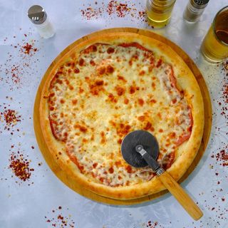 Pizza Salami Ø 40cm