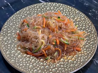 Spaghetti soia e frutti di mare