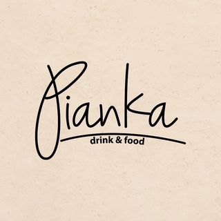 SKRZYDEŁKA Z KURCZAKA W CHRUPIĄCEJ PANIERCE PANKO (8 SZT.)