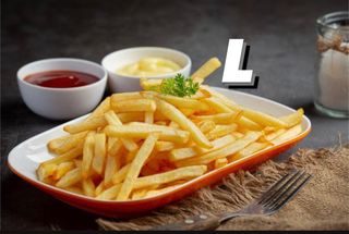 Картопля фрі L(200грам) з соусом 