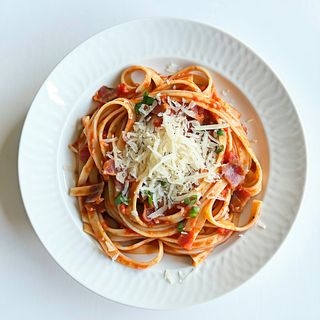 Spaghetti/ Tagliatelle Amatriciana