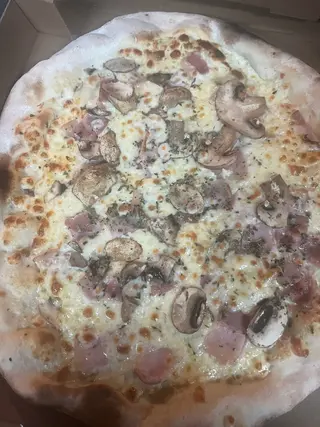Pizza Blanca (30 Cm.)