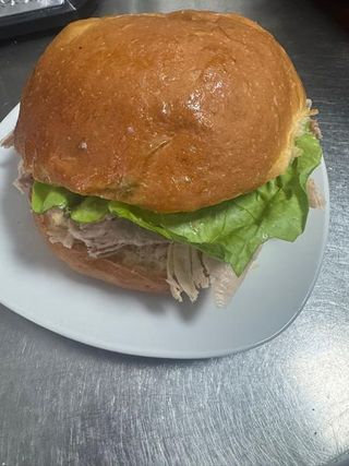 Pan Con Lechón