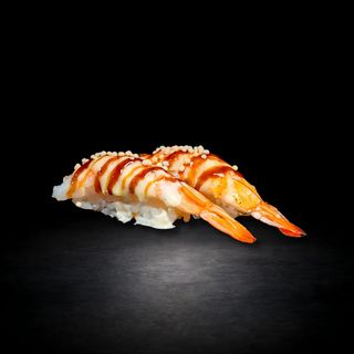111. Nigiri De Gamba Flamejada Amb Salsa D'Anguila I Masago (2 Uds.)