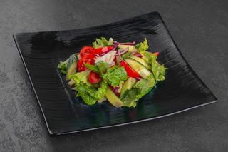 Свежий салат (200г)