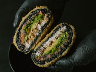 Burger z łososiem (400g)