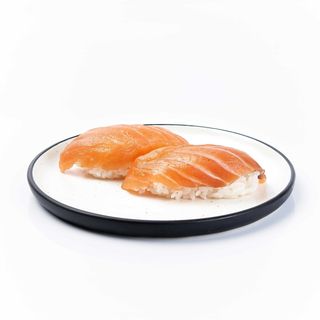 NIGIRI SALMON