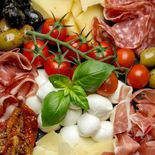 TRIO DE TRADICIONALES 