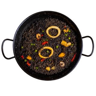 Paella de arroz negro