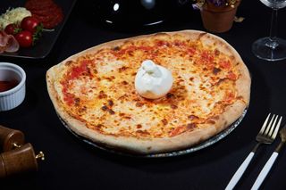 Pizza Margherita Burrata Ø 40cm