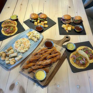 Combo 3 (Para 4 Personas)
