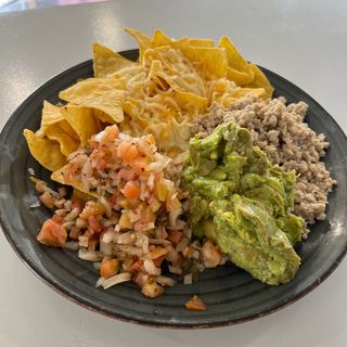 4. Nachos La Bodeguita