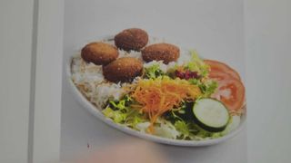 Menú plato falafel y bebida