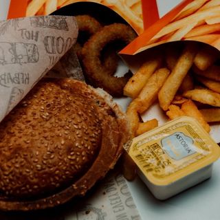 Комбо классическое чизбургер (гов.)