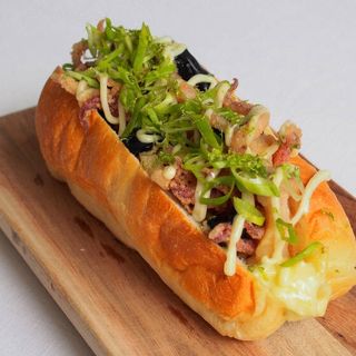 Bocadillo Omerta Fish