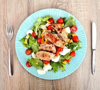 Pileća salata
