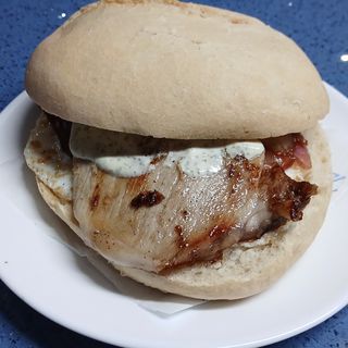 Mogollón de Pata Asada