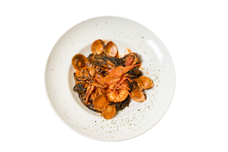 Tagliatelle Negro Sepia Con Marisco