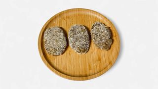 კატლეტი შერეული ხორცით