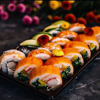 Mega california rolls