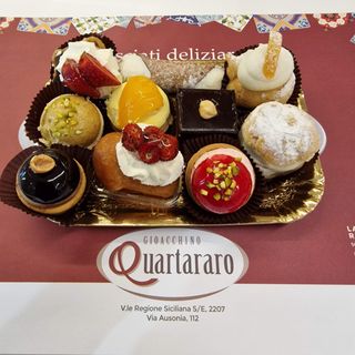 Vassoio 10 pasticcini assortiti
