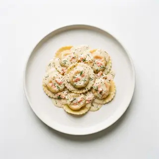 Ravioli al salmón