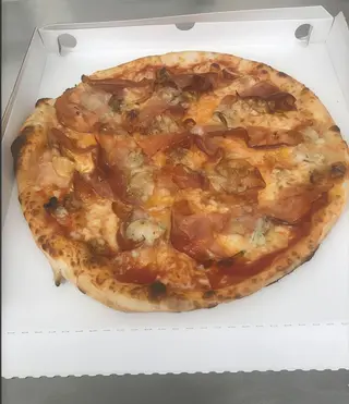 Pizza sara