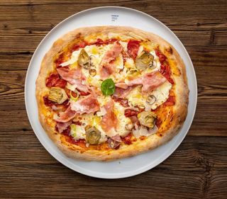 Pizza Capriciosa Ø32cm