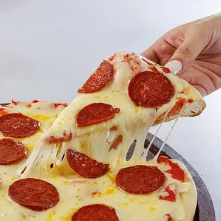 Pizza Pepperoni (30 Cm.)